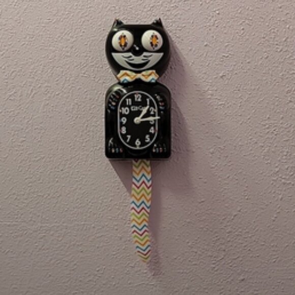 Custom Jeweled Rainbow Classic Black Kit-Cat Klock Clock - Picture 4 of 8